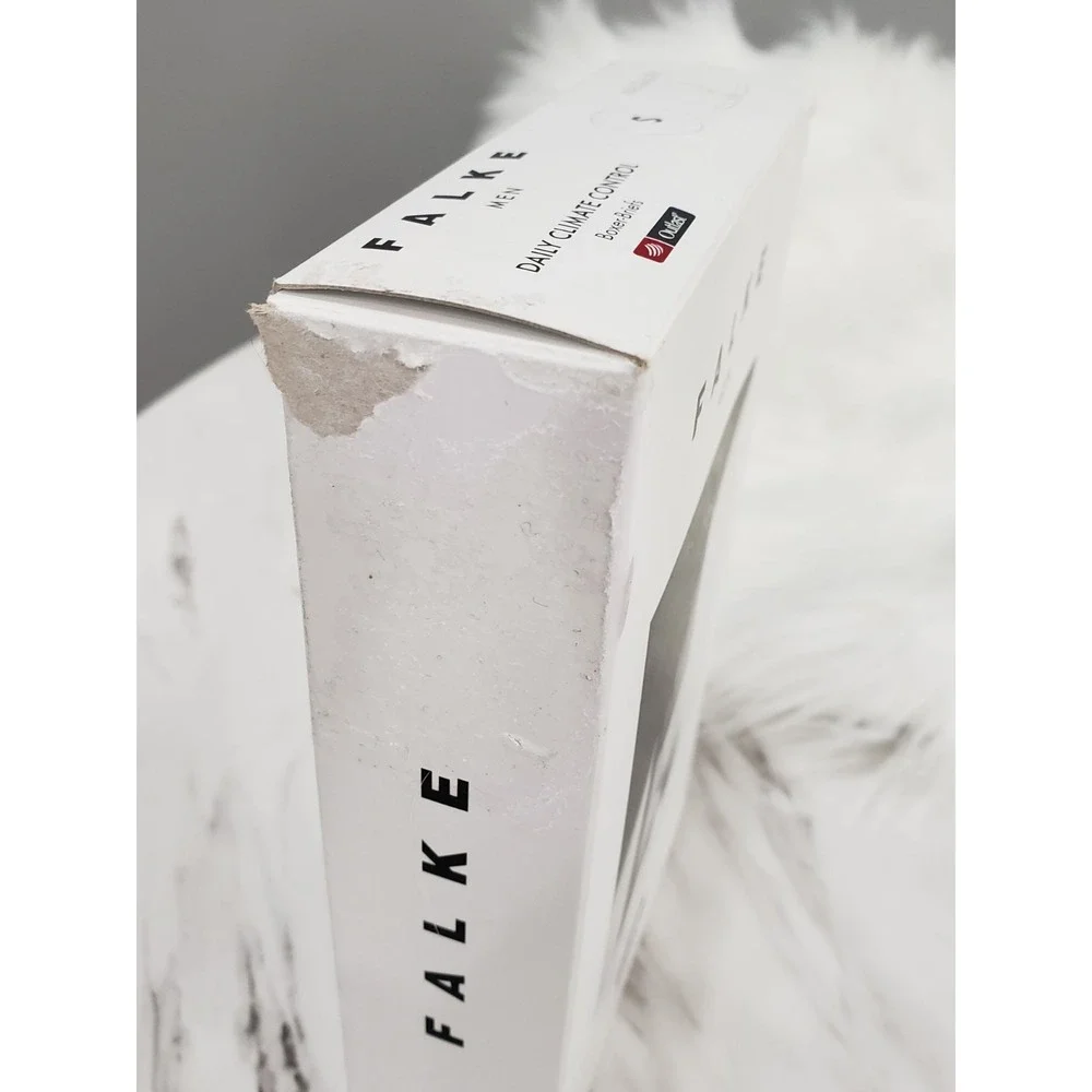 NEW DAMAGED BOX Falke 68110 Outlast Daily Climate Control Boxer Brief WHITE
